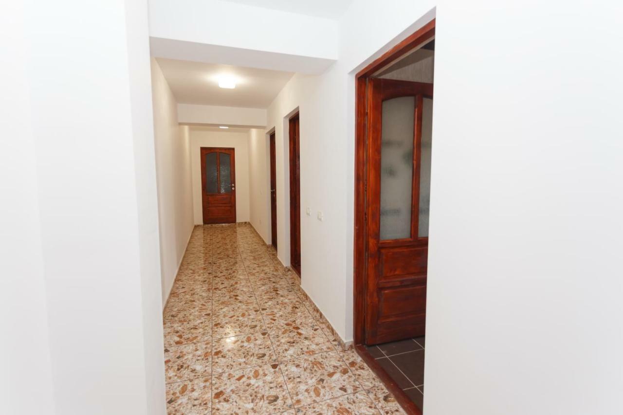 Casa Sarofin Hotel Costinesti Bagian luar foto